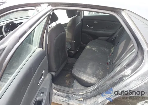 2023 Hyundai Elantra Sel z USA, uszkodzony, nr VIN 5NPLS4AG8PH086441